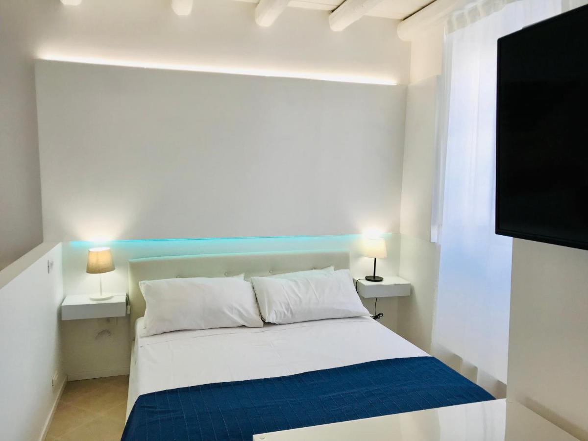Casa Vacanza Apollodoro Syracuse Bagian luar foto